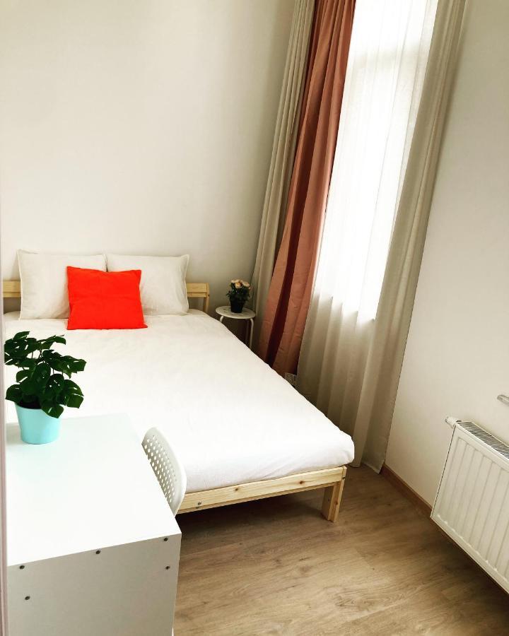 Benny'S Rooms Brussels City Centre Eksteriør bilde